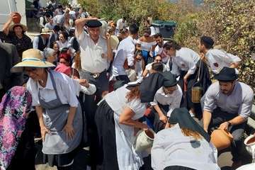 Unas 1.200 personas dan vida a una nueva edición de la Traída del Agua (Foto Francisco Javier Santana y TA)